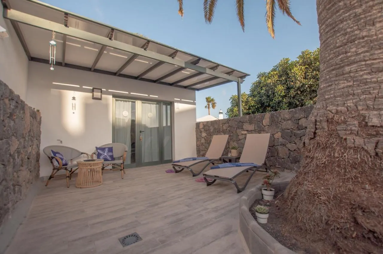 Estrella De Mar Apartment - Shared Pool Costa Teguise Spain