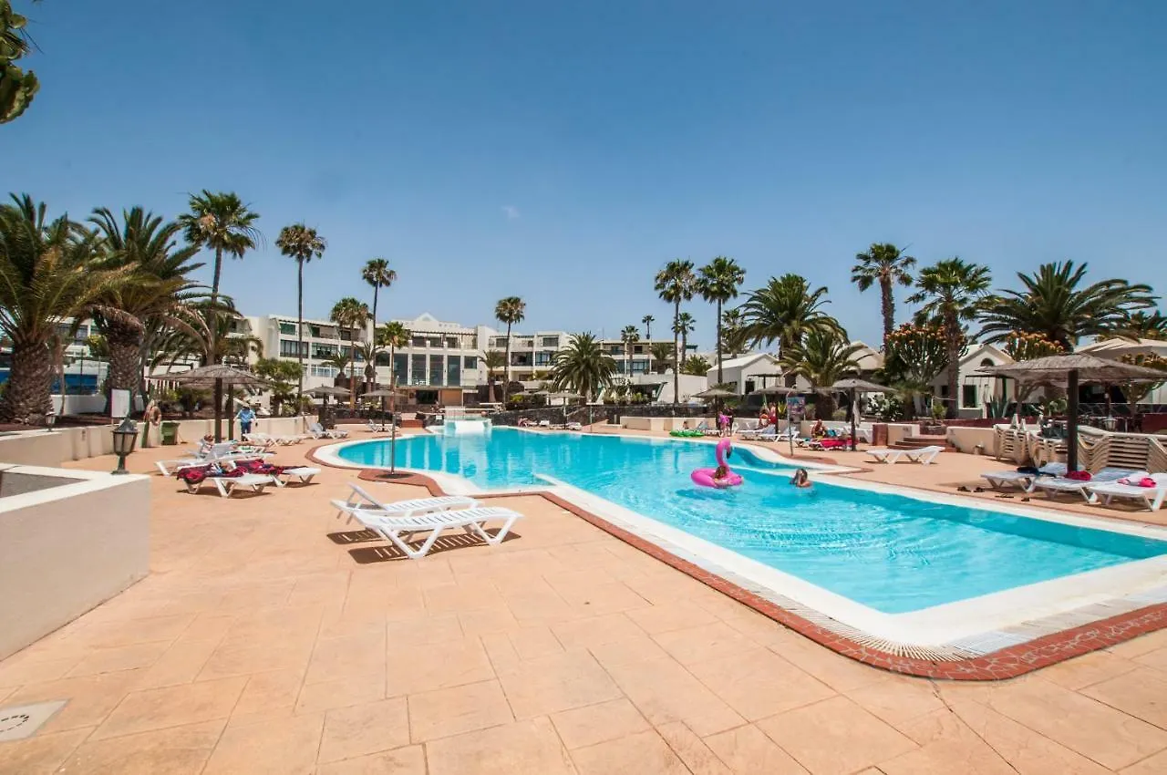 Estrella De Mar Apartment - Shared Pool Costa Teguise Spain